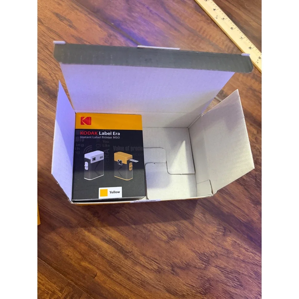 Kodak Label‎ Era M50 Printer Cartridge & Paper Bundle Multi Color New Open Box